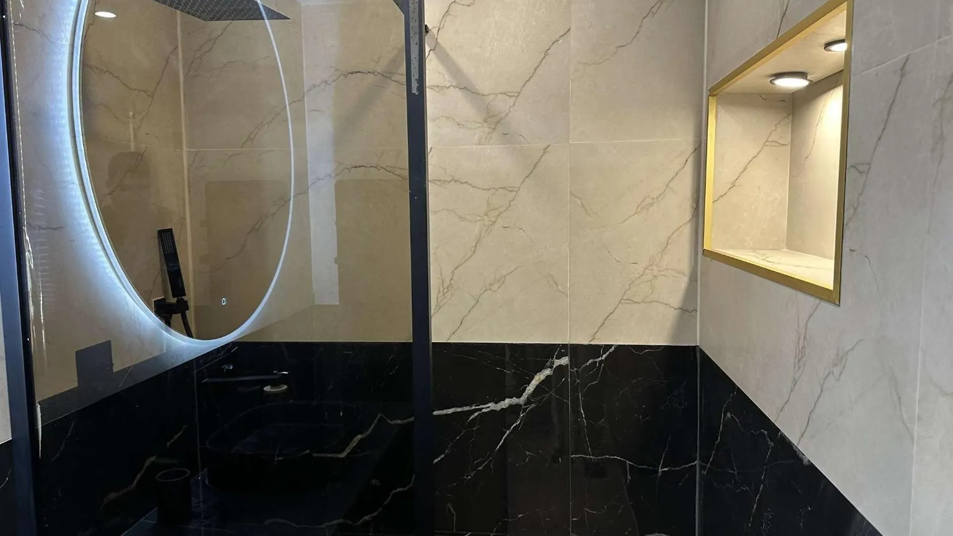 Apartman Cannebiere, House Marseille